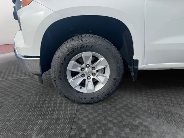2025 Chevrolet Silverado 1500 Work Truck - Photo 9