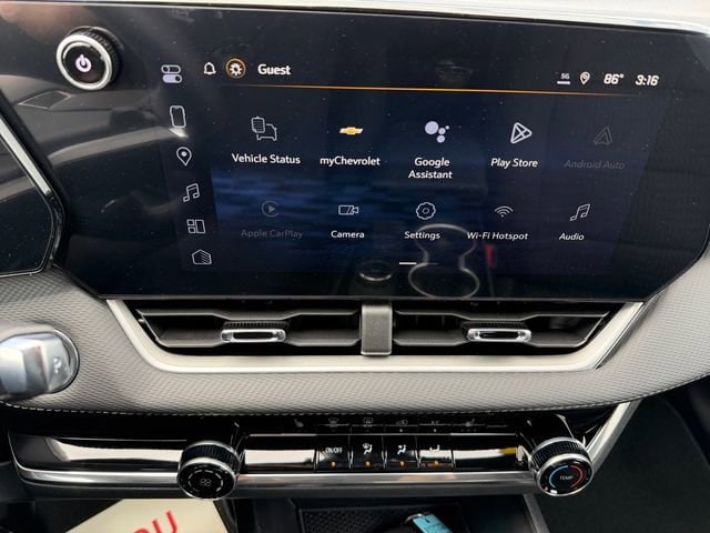 2026 Chevrolet Equinox LT - Photo 14