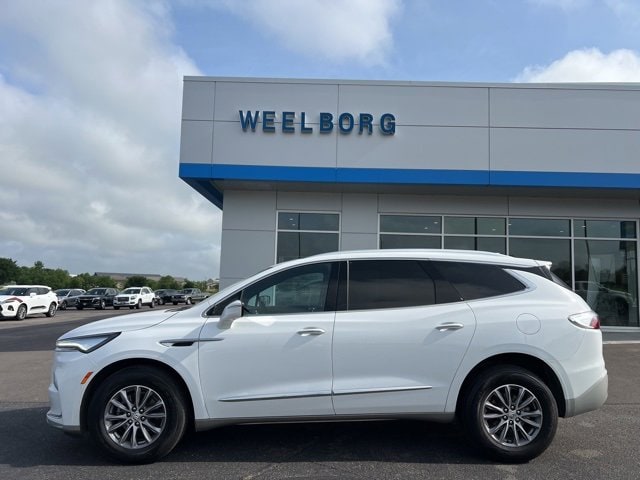 Used 2024 Buick Enclave Premium with VIN 5GAEVBKWXRJ124533 for sale in New Ulm, Minnesota