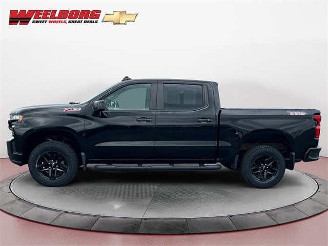 Used 2019 Chevrolet Silverado 1500 LT Trail Boss with VIN 1GCPYFED7KZ130698 for sale in New Ulm, Minnesota