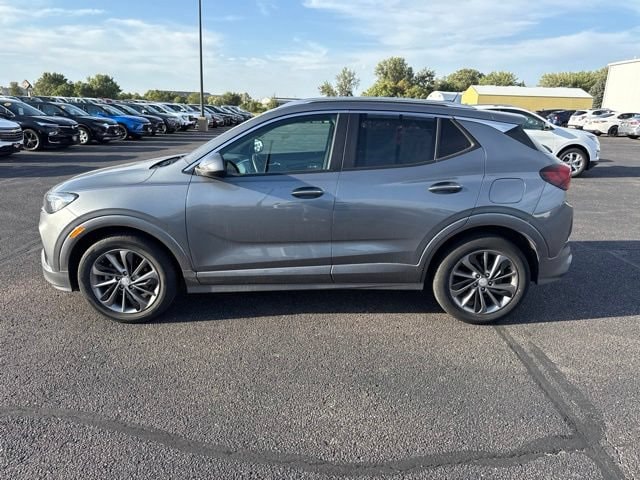 Used 2021 Buick Encore GX Select with VIN KL4MMDSL5MB085720 for sale in New Ulm, Minnesota