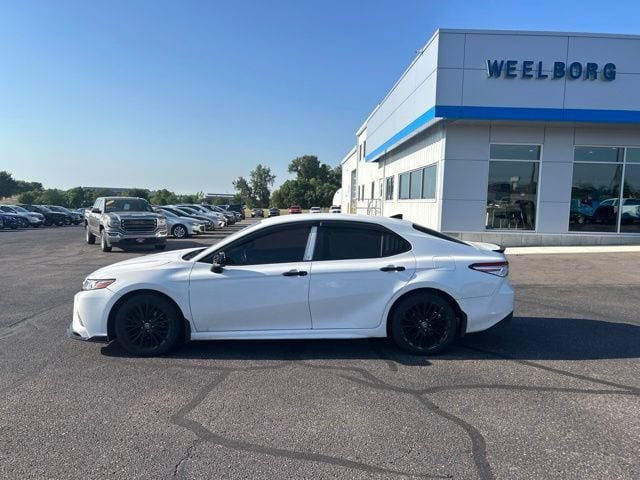 Used 2020 Toyota Camry SE Nightshade with VIN 4T1G11AKXLU372746 for sale in New Ulm, Minnesota