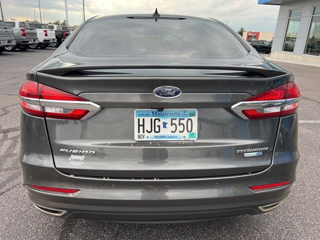 2020 Ford Fusion Titanium photo 4