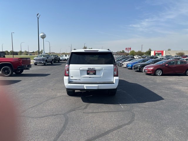 2015 Gmc Yukon XL SLT photo 3