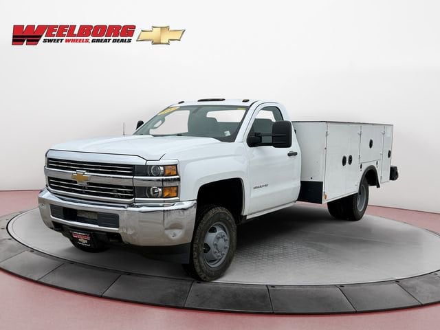 2017 Chevrolet Silverado HD WT 4WD Regular Cab 137.5" WB's photo