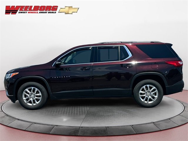 Used 2020 Chevrolet Traverse 1LT with VIN 1GNERGKW2LJ320125 for sale in New Ulm, Minnesota