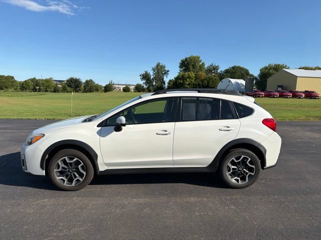 Used 2017 Subaru Crosstrek Premium with VIN JF2GPABC8H8205555 for sale in New Ulm, MN
