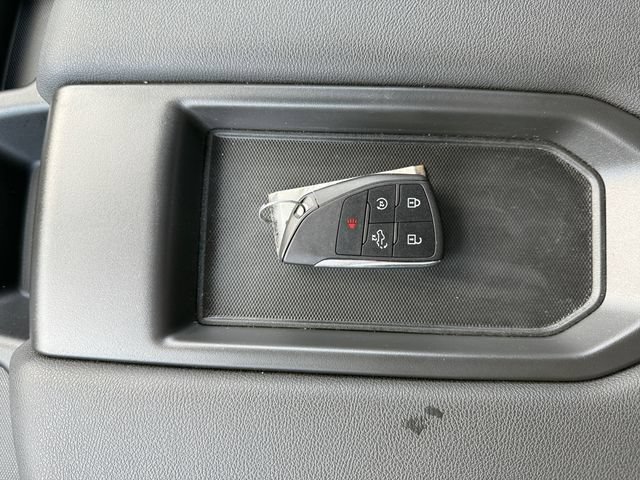 2025 Chevrolet Silverado 1500 LT - Photo 31