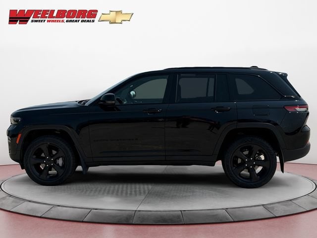 Used 2024 Jeep Grand Cherokee Limited with VIN 1C4RJHBG3RC165047 for sale in New Ulm, Minnesota