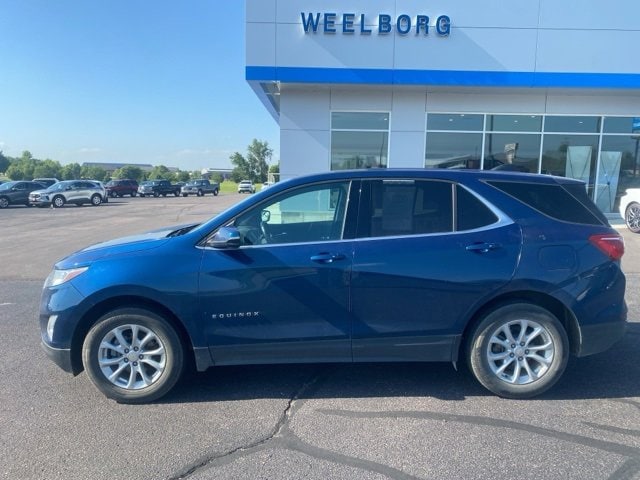 Used 2019 Chevrolet Equinox LT with VIN 2GNAXUEV4K6187708 for sale in New Ulm, Minnesota