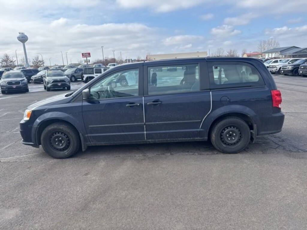Used 2013 Dodge Grand Caravan American Value Pkg Minivan