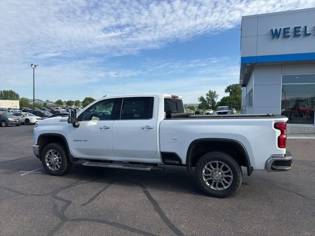 Used 2024 Chevrolet Silverado 3500HD LTZ with VIN 2GC4YUEY5R1146427 for sale in New Ulm, Minnesota