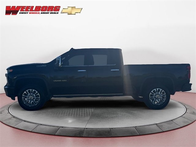 Used 2023 Chevrolet Silverado 3500HD High Country with VIN 2GC4YVEY9P1724015 for sale in New Ulm, Minnesota