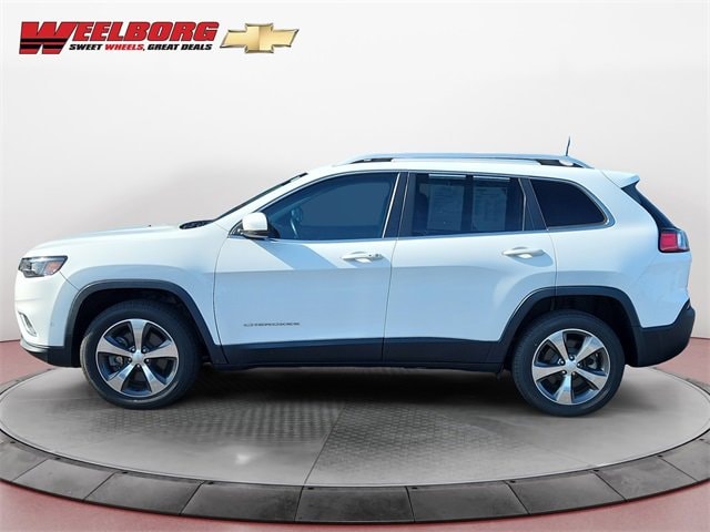 Used 2019 Jeep Cherokee Limited with VIN 1C4PJMDX3KD451459 for sale in New Ulm, Minnesota
