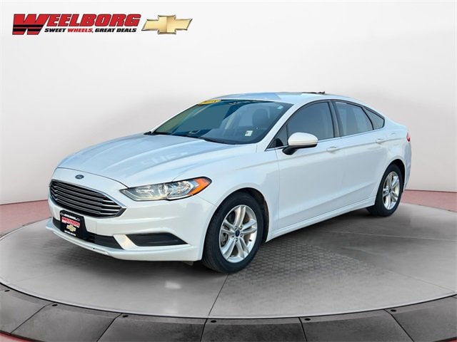 2018 Ford Fusion SE's photo