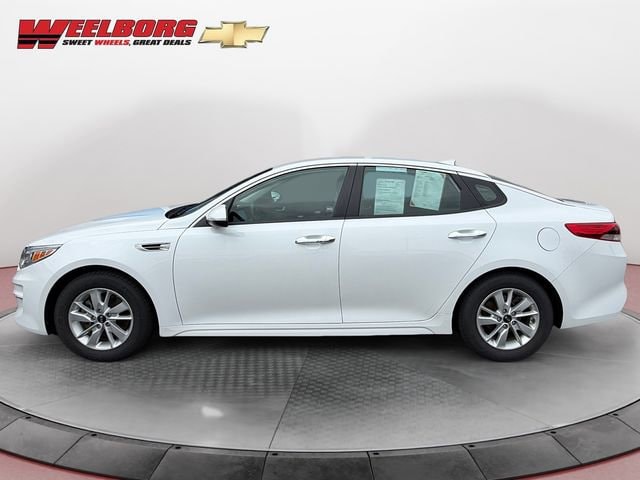 Used 2018 Kia Optima LX with VIN 5XXGT4L36JG213201 for sale in New Ulm, Minnesota