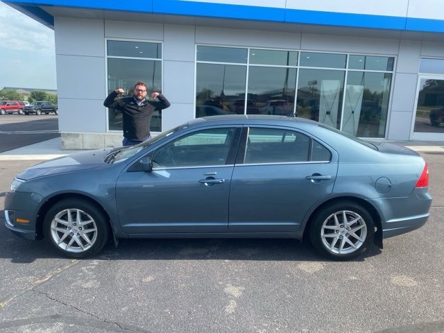 Used 2011 Ford Fusion SEL with VIN 3FAHP0JG8BR294797 for sale in New Ulm, Minnesota