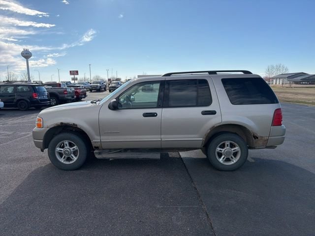 Used 2004 Ford Explorer XLT with VIN 1FMDU73K84UA16548 for sale in New Ulm, Minnesota