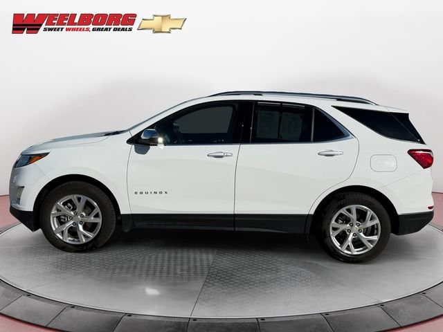 Used 2021 Chevrolet Equinox Premier with VIN 3GNAXXEVXMS118527 for sale in New Ulm, Minnesota
