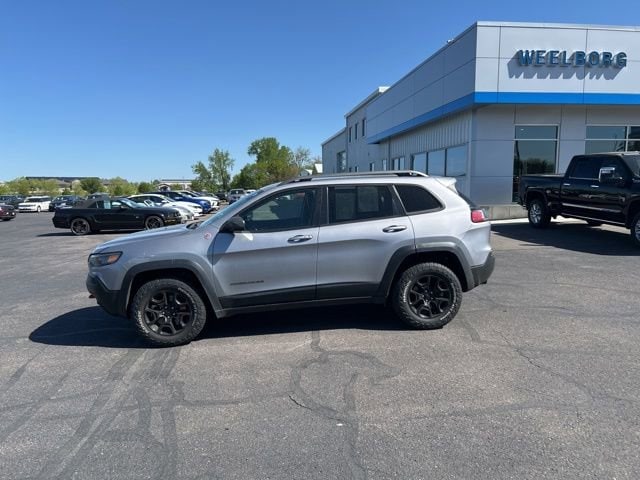 Used 2021 Jeep Cherokee Trailhawk with VIN 1C4PJMBX1MD171965 for sale in New Ulm, Minnesota