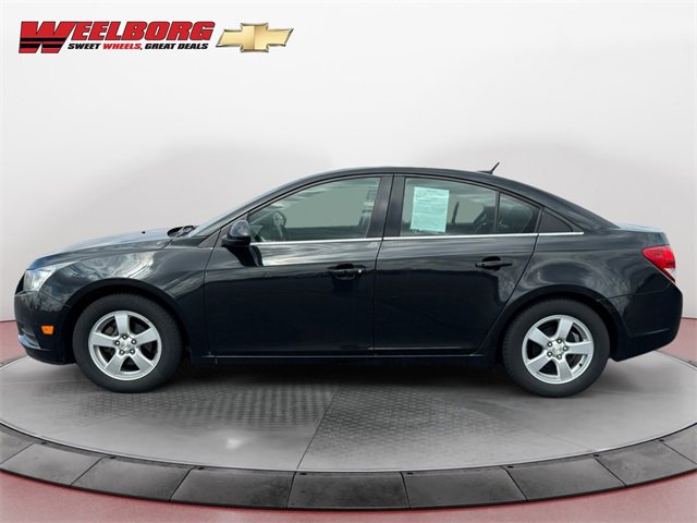Used 2014 Chevrolet Cruze 1LT with VIN 1G1PC5SB5E7472106 for sale in New Ulm, Minnesota