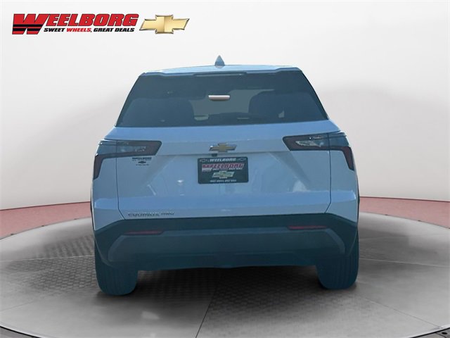 2026 Chevrolet Equinox LT photo 2