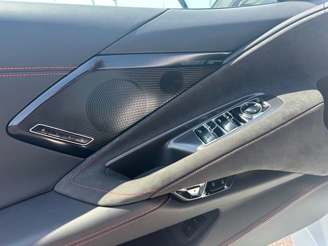 2025 Chevrolet Corvette 3LT - Photo 12