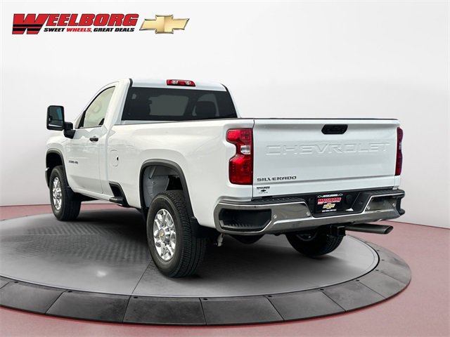 2025 Chevrolet Silverado 3500HD photo 3
