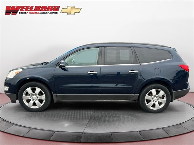 Used 2012 Chevrolet Traverse 1LT with VIN 1GNKVGED1CJ189908 for sale in New Ulm, Minnesota