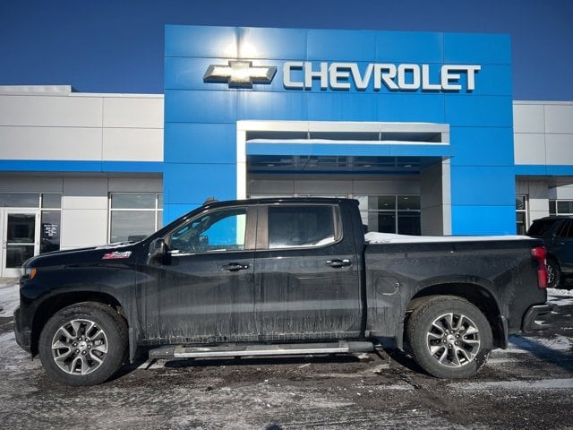 Used 2020 Chevrolet Silverado 1500 RST with VIN 3GCUYEED9LG139885 for sale in New Ulm, Minnesota