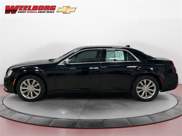 Used 2018 Chrysler 300 Limited with VIN 2C3CCAKG9JH177250 for sale in New Ulm, Minnesota