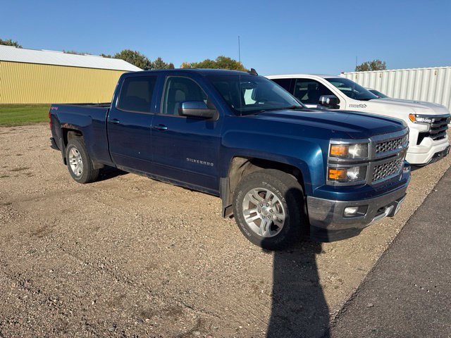 Used 2015 Chevrolet Silverado 1500 LT with VIN 1GCUKRECXFF201798 for sale in New Ulm, Minnesota