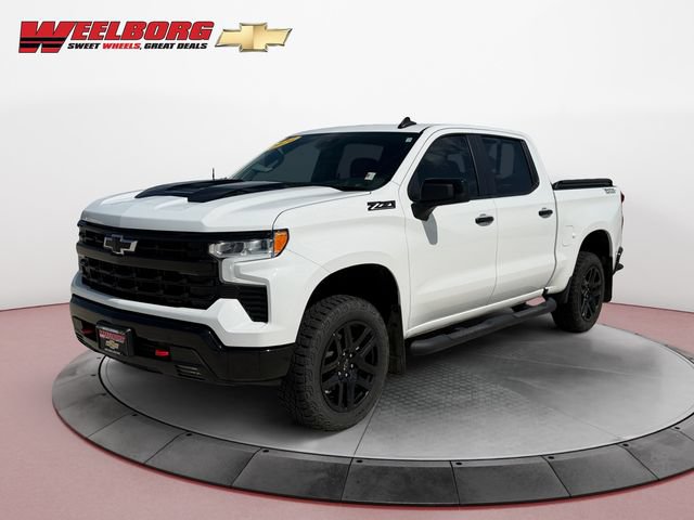 Used 2024 Chevrolet Silverado 1500 LT Trail Boss with VIN 3GCUDFEL3RG220799 for sale in New Ulm, Minnesota