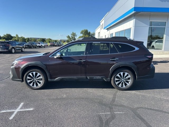 Used 2024 Subaru Outback Touring with VIN 4S4BTAPCXR3158388 for sale in New Ulm, Minnesota