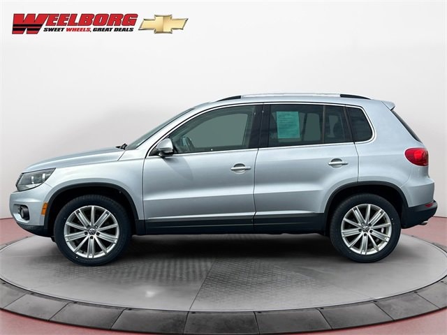 Used 2013 Volkswagen Tiguan SE with VIN WVGBV7AX4DW545132 for sale in New Ulm, Minnesota