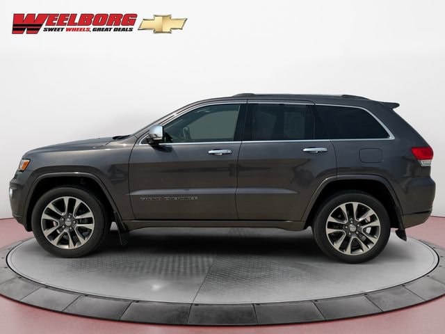 Used 2018 Jeep Grand Cherokee Overland with VIN 1C4RJFCG8JC459275 for sale in New Ulm, Minnesota