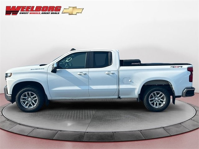 Used 2019 Chevrolet Silverado 1500 LT with VIN 1GCRYDED4KZ276229 for sale in New Ulm, Minnesota