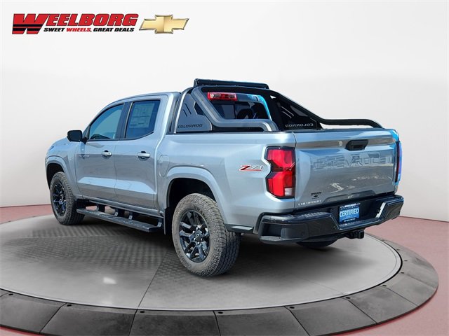 2025 Chevrolet Colorado Z71 photo 3