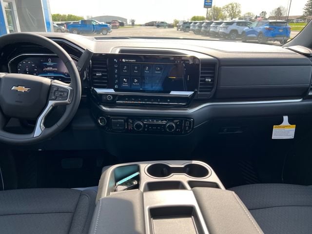 2025 Chevrolet Silverado 1500 LT - Photo 21