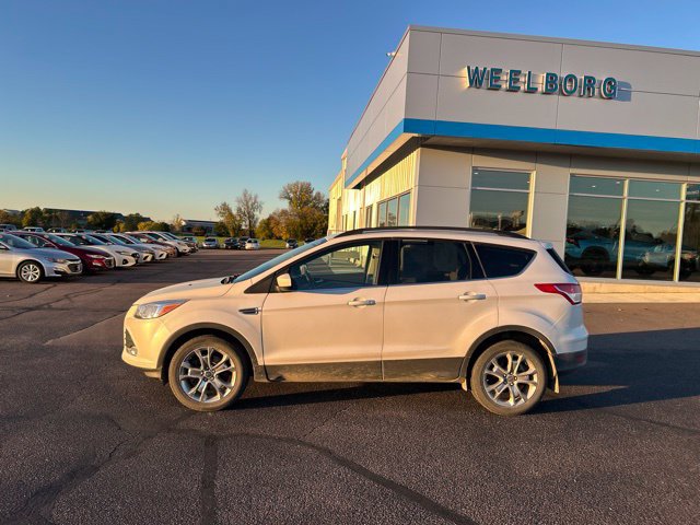 Used 2016 Ford Escape SE with VIN 1FMCU9G97GUC58721 for sale in New Ulm, Minnesota