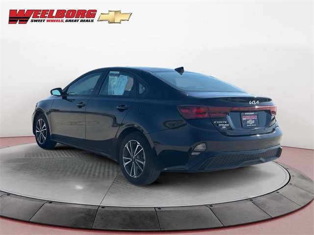 2023 Kia Forte LXS photo 3