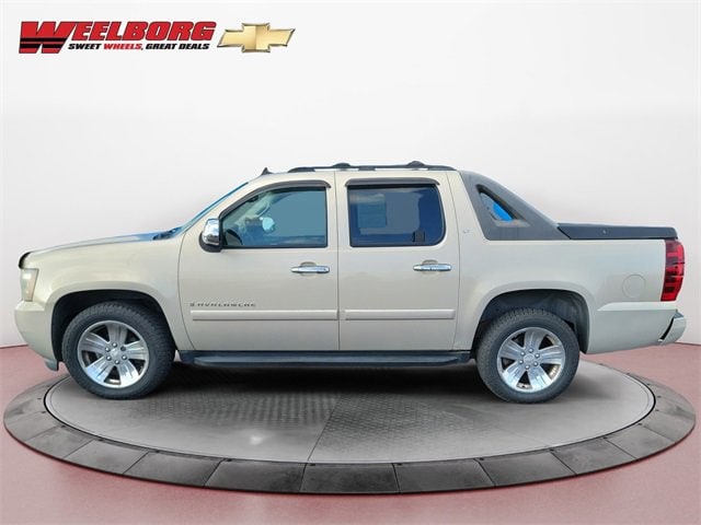 Used 2007 Chevrolet Avalanche LT with VIN 3GNFK12387G134561 for sale in New Ulm, Minnesota