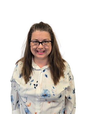 Staff member Amber Sommerfeld from 9fbcf4226113