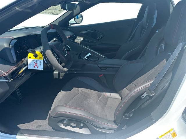 2025 Chevrolet Corvette 3LT - Photo 10