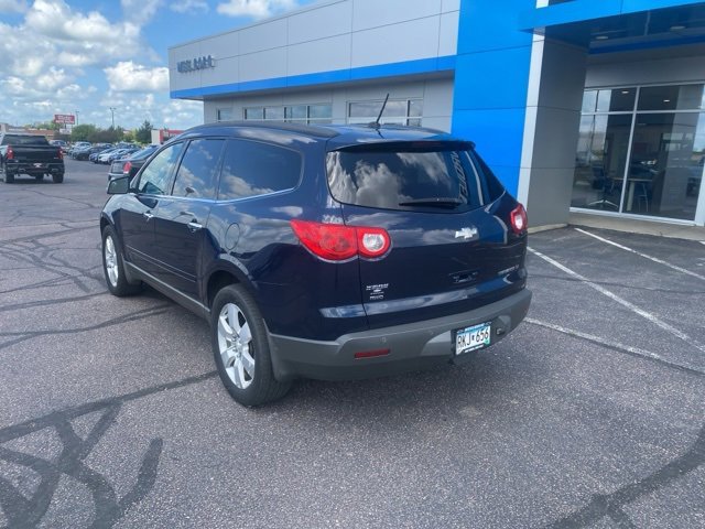 Used 2012 Chevrolet Traverse 1LT with VIN 1GNKVGED1CJ189908 for sale in New Ulm, MN