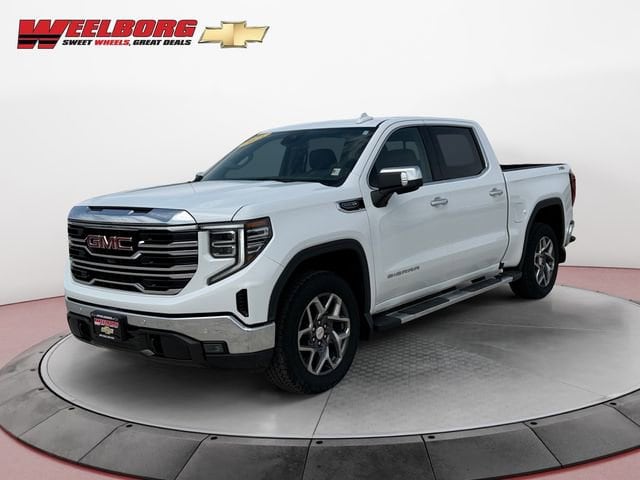 2025 GMC Sierra 4WD Crew Cab Short Box SLT's photo