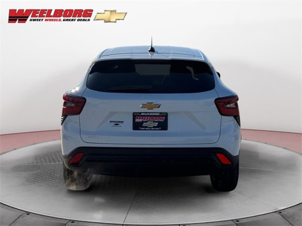 New 2026 Chevrolet Trax LS SUV