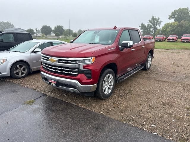 Used 2024 Chevrolet Silverado 1500 LTZ with VIN 1GCUDGED4RZ282940 for sale in New Ulm, Minnesota