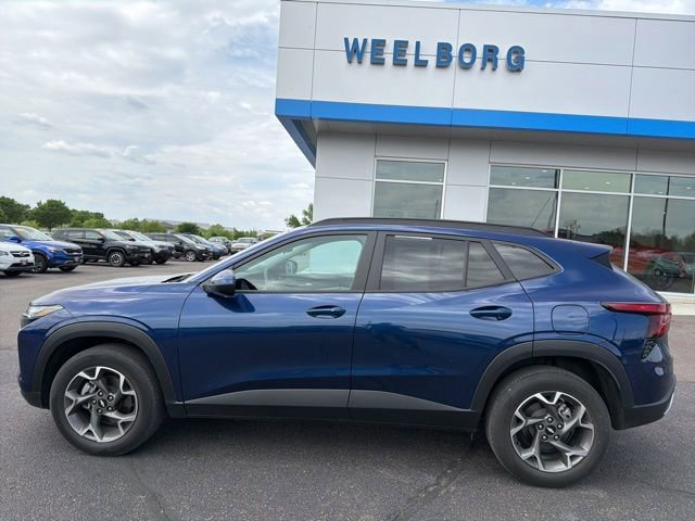 Used 2024 Chevrolet Trax LT with VIN KL77LHE20RC050551 for sale in New Ulm, Minnesota