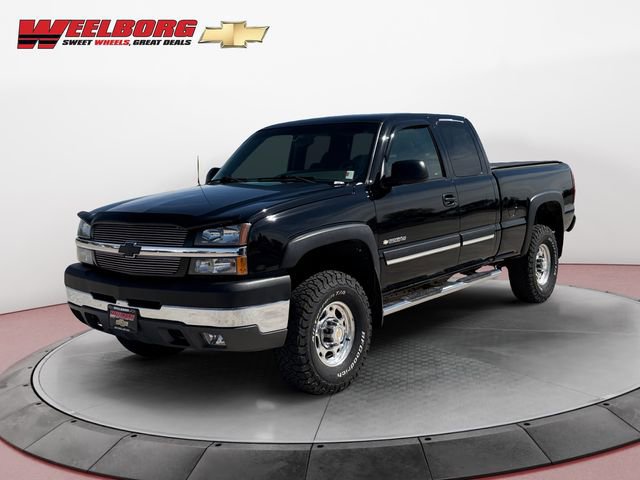 Used 2004 Chevrolet Silverado 2500HD LS with VIN 1GCHK29U84E283335 for sale in New Ulm, Minnesota
